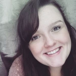 Meet your Posher, Abbie